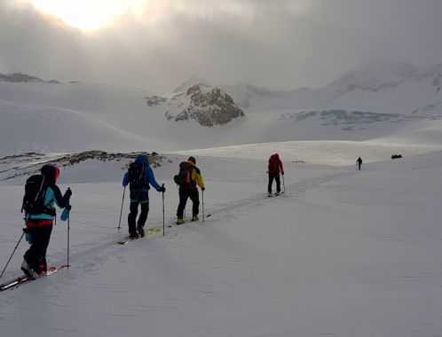 SKIALPY- STUBAI AMBERGERHUTTE 2020